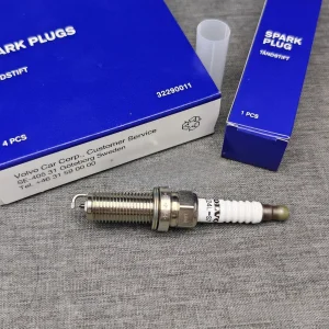 4 Uds. La bujía Original DENSO ZXE24L-S7(32290011) de iridio se utiliza comúnmente para Denso ZXE24HLR7 para Volvo Geely Lynk & Co